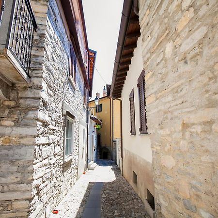 Casa Di Momo Apartment Carate Urio Exterior foto